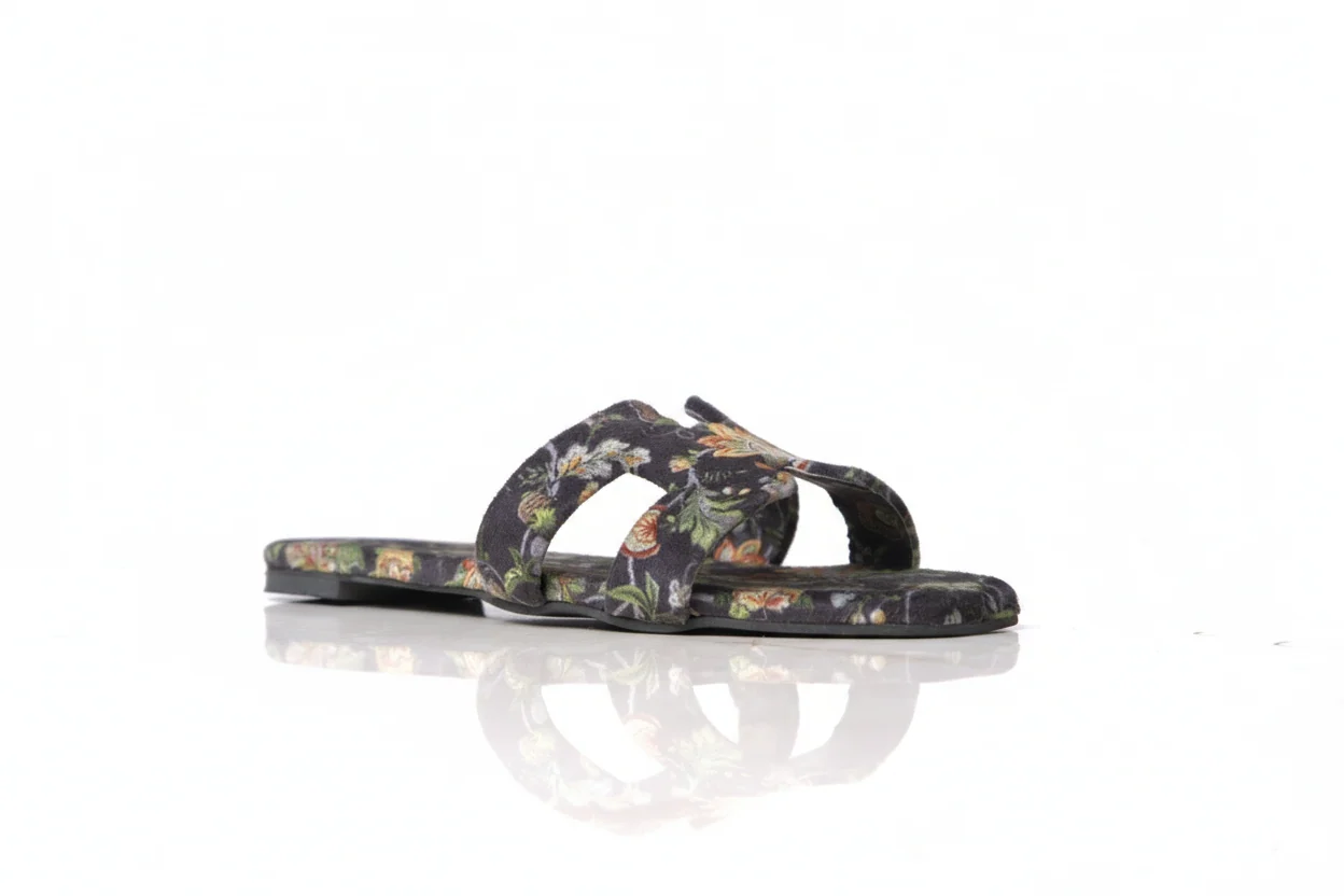 H printed Black
